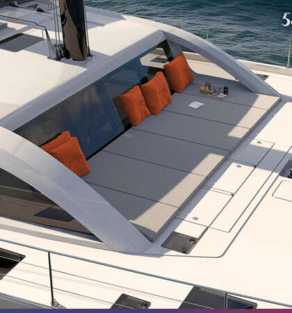 ANIM_5030_e24135220c50bfcd6014b4b8ab1bdc90_Pri_Sig580_Epure_Exterior_2019_12_04_n2_noforwardcokpit_zoom_cushions_v2_typo_2000px