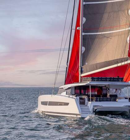 Aura-51-Fountaine-Pajot-Sailing-Catamarans-Exterior-05
