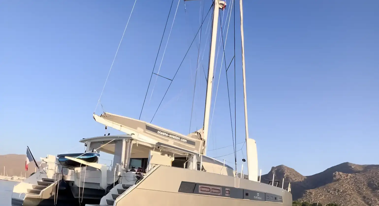 Catana 59
