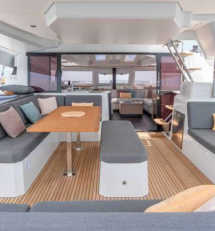 Elba-45-Fountaine-Pajot-Sailing-Catamarans-Interior-01