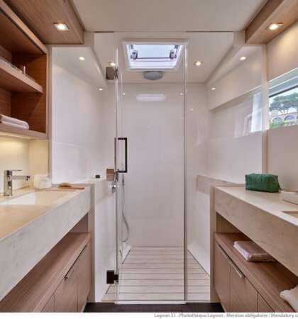 LAGOON-51-CATAMARANS-BARCELONA-24