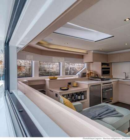 LAGOON-55-CATAMARANS-BARCELONA-26