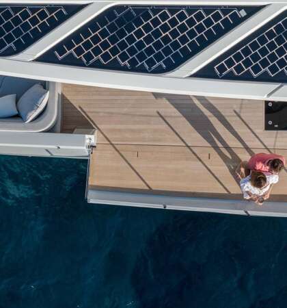 Thira-80-Fountaine-Pajot-Sailing-Catamarans-Exterior-19-min-1