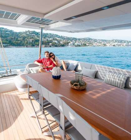 Thira-80-Fountaine-Pajot-Sailing-Catamarans-Exterior-31-min