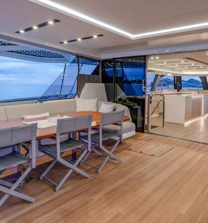 Thira-80-Fountaine-Pajot-Sailing-Catamarans-Interior-02
