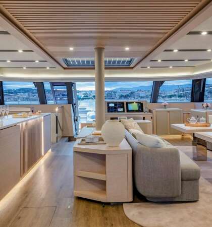 Thira-80-Fountaine-Pajot-Sailing-Catamarans-Interior-03