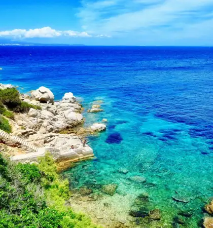 alquiler de catamaran cerdaña 6