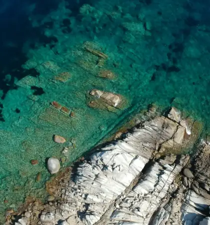 alquiler-de-catamaran-córcega-8