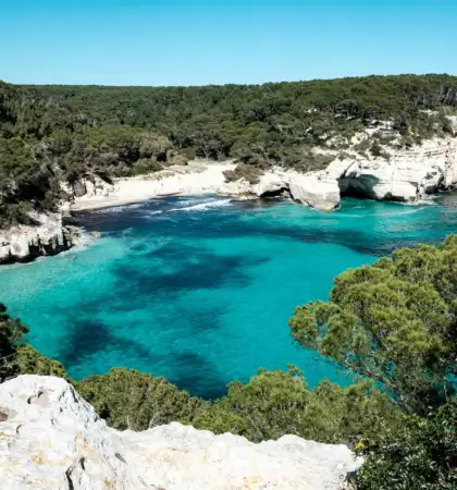 alquiler de catamaran menorca 2