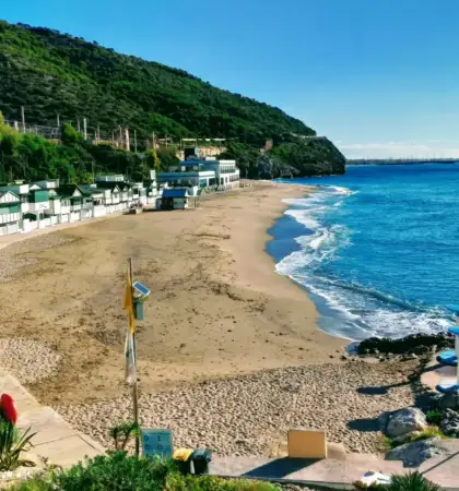 alquiler de catamaran sitges 2