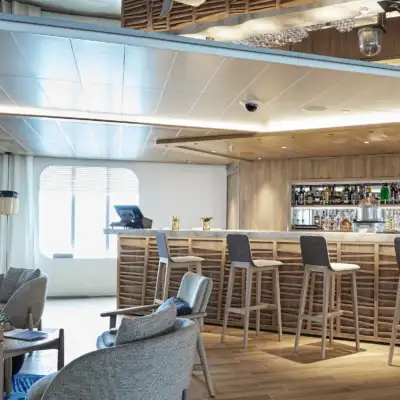 Cruceros de lujo y Expediciones PONANT